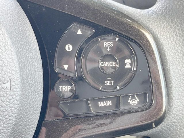 �y�A�_�v�e�B�u�N���[�Y�R���g���[���z�������H�ł̒��������s���y��!!�����ő��x��ۂN���[�Y�R���g���[�����A�Փˌy���V�X�e���ƘA�g���A�O���̎ԗ������m���ĎԊԂ�ۂ悤�ɑ��x���߂��Ă���܂�!!