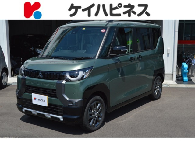 デリカミニT プレミアム 4WD