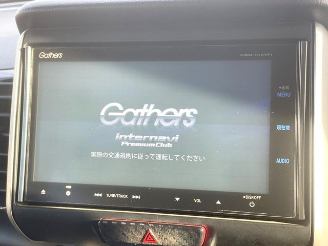 �y�����i�r�z�l�C�̏����i�r�𑕔����Ă���܂��B�i�r�̎g���₷���͂������A�I�[�f�B�I�@�\���[��!�L�����v�◷�s�͂������A�ʋ΂┃�����ȂǕ��i�̃h���C�u���y�����Ȃ�͂���