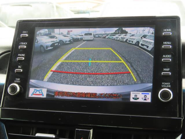 �o�b�N�J�����𑕔����Ă���܂��B���Ԏ��ɑ�ϖ𗧂��܂����^�]�����ȕ��̖����ɂȂ��Ă���܂��B