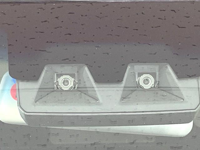 �y�X�}�[�g�A�V�X�g�z���s���ɑO���̎ԗ�����F�����A�Փ˂������Ȏ��͌x��ƃu���[�L�ŏՓˉ���Ɣ�Q�y�����A�V�X�g�B�����S�Ƀh���C�u�����y���݂��������܂��B