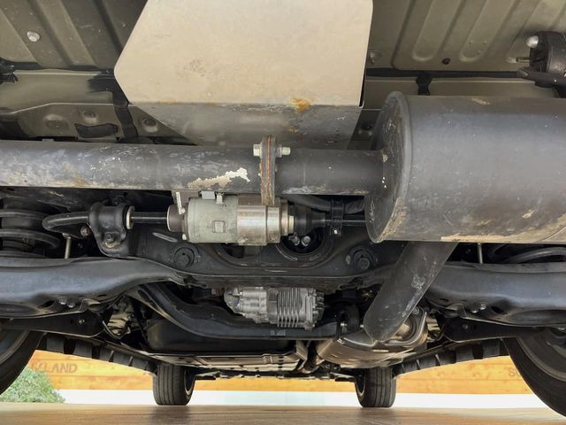 ����肪���ꂢ�Ȃ����ɁA�h�K���H�̎{�H���I�X�X���B�~��n��͂������A���ݕ��ɂ��Z���̕���A��Ń}�����E�E�B���^�[�X�|�[�c���������ɂ��D�]���������Ă���܂��B