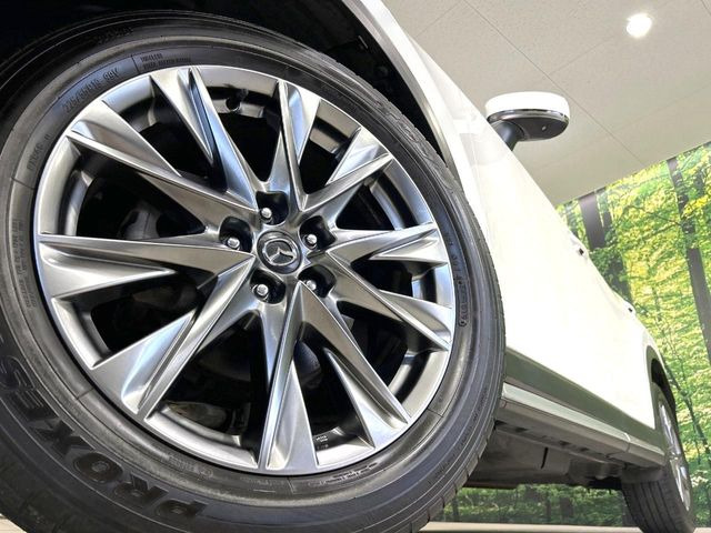 �y����19�C���`�A���~�z�C�[���z�O�ςɃ}�b�`���������A���~�z�C�[���𑕒����Ă���܂��B�e��ЊO�A���~�z�C�[����A�X�^�b�h���X�^�C�����戵�����Ă���܂��B���񂲑��k����������