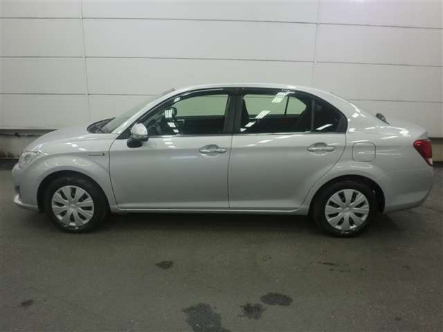 カローラアクシオ1.5 ハイブリッド G