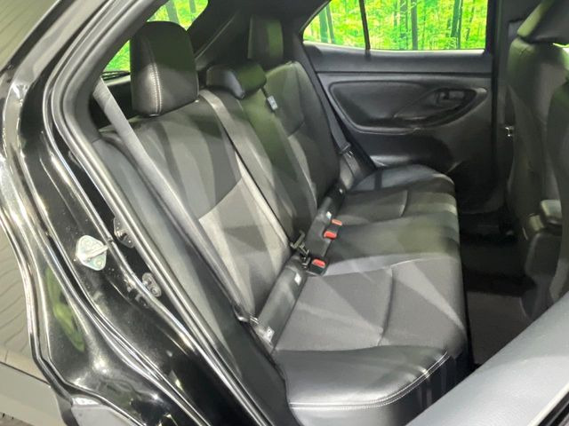 �y�n�[�t���U�[�V�[�g�z�������ƍ���S�n�𗼗������l�C�̃V�[�g���w�ʁE���ʂ̃t�@�u���b�N�f�ނ́A�ʋC���̗ǂ��⊊��ɂ����ɗD��Ă��܂��B�C���╞���ɍ��E���ꂸ���K�ɂ���肢�������܂�