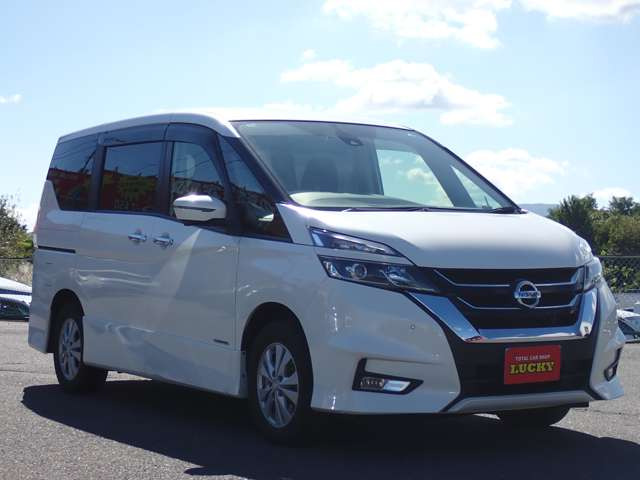 セレナ2.0 ハイウェイスター VセレクションII 4WD