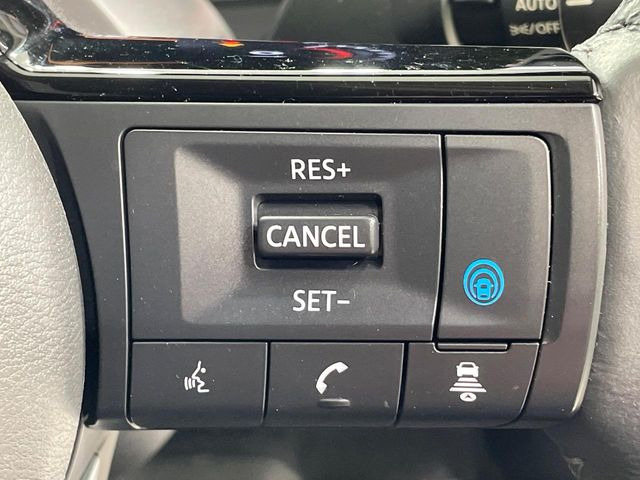 �y�v���p�C���b�g�z�������H�ł̒��������s���y��!!�a�؎��Ə��񑖍s�̃V�[���ŁA�A�N�Z���E�u���[�L�E�X�e�A�����O�������Ő��䂵�A�������^�]�̕��S���y�����Ă���܂���