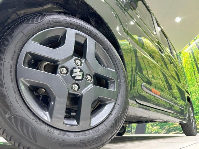 【純正15インチアルミホイール】外観にマッチした純正アルミホイールを装着しております。各種社外アルミホイールや、スタッドレスタイヤも取扱いしております。是非ご相談くださ