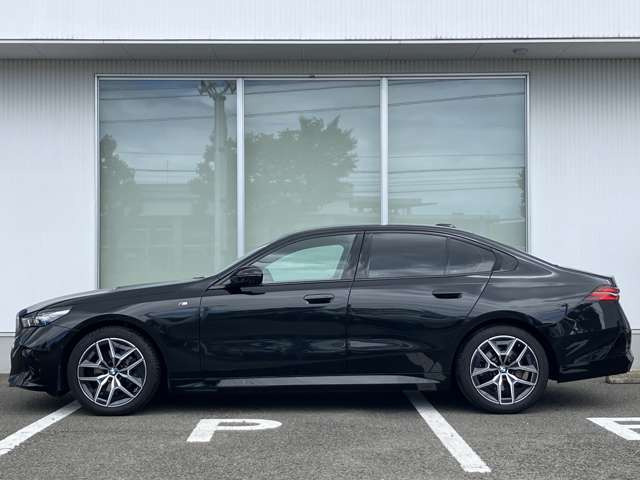 5シリーズセダン523i Mスポーツ