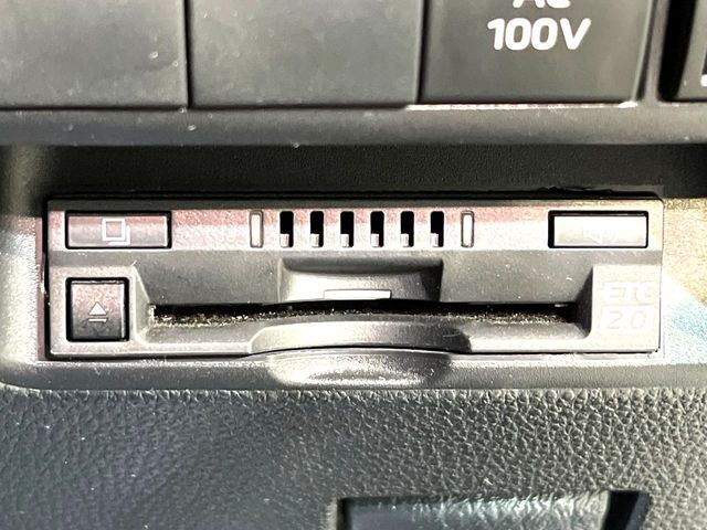 【ETC】高速道路の料金所をストレスなく通過!話題のスポットやサービスエリアに多い「スマートIC」利用時は必須のアイテムです。当店でセットアップを実施、ご納車当日からすぐにご利用いただけます!