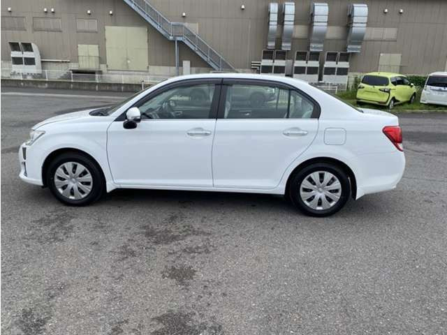 カローラアクシオ1.5 G