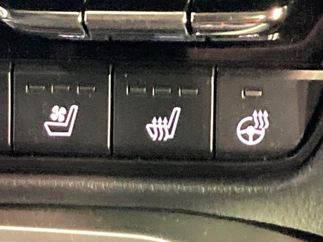 �y�V�[�g�q�[�^�[�z�������ɏd�󂷂�V�[�g�q�[�^�[!�G�A�R����葁�����܂��Ă����̂Ŋ�����̐l�����S�ł��ˁ�G�A�R���̉����͊������邩����A�Ƃ������ɂ����������߂ł��B