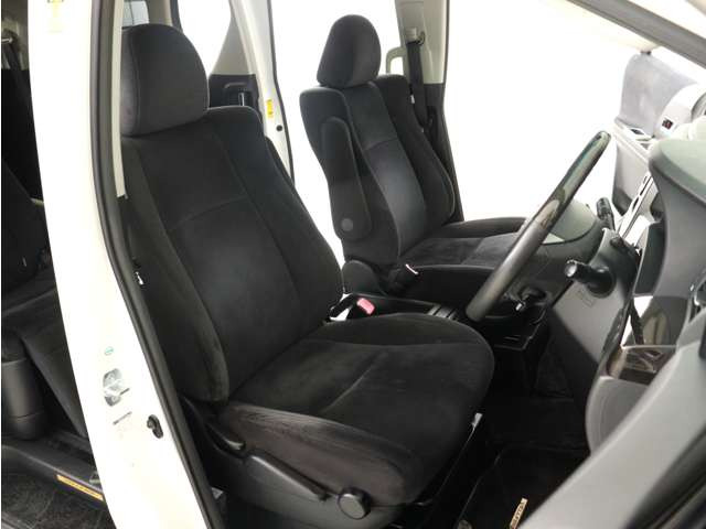 �ǉ��̂��ʐ^�⓮��ȂǁA���[����LINE�ł�����ł��܂�!�C�ɂȂ�_������΂ǂ�Ȃ��Ƃł����X�^�b�t�܂ł��\���t�������������v���ɂ��Ή������Ē����܂�!