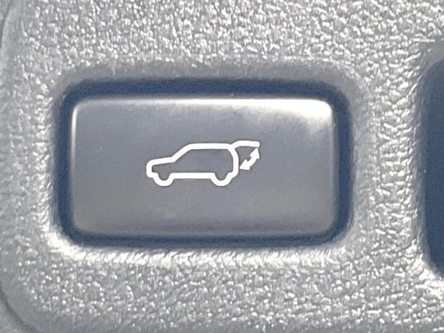 �y�p���[�o�b�N�h�A�z�X�}�[�g�L�[��^�]�Ȃ̃{�^�������������Ń��A�Q�[�g�������ŊJ���܂�!�ו��������Ă��鎞��A�����ʒu�ɂ���o�b�N�h�A��߂�ۂɕ֗��ȋ@�\�ł���