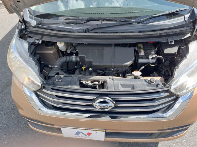 親切・丁寧な専門メカニックスタッフが応対!・車検・点検整備・事故等の修理などアフターサービスも安心。お車のカスタマイズもネクステージのサービススタッフまでご相談ください!