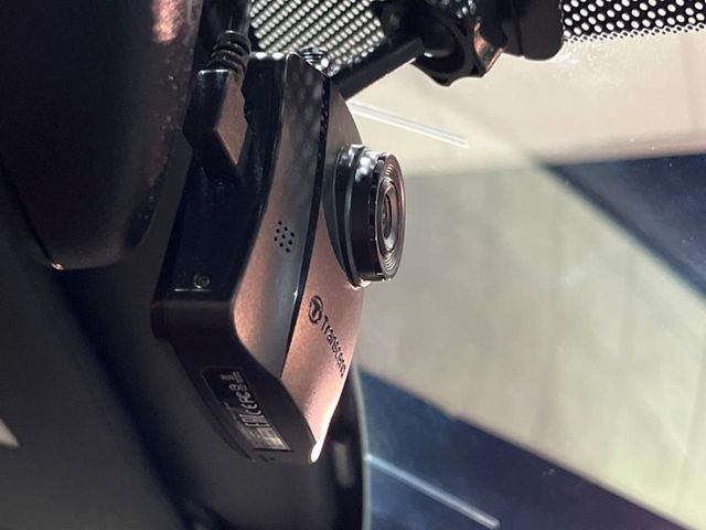 �y�h���C�u���R�[�_�[�z���S�E���S�ȃJ�[���C�t�ɕK�{�̃h���C�u���R�[�_�[�𑕔�!���s���͂������A������^�]�⎖�̂ɑ��������ۂ̏󋵂��f���ŋL�^���A����̃��X�N�ɔ����܂��B