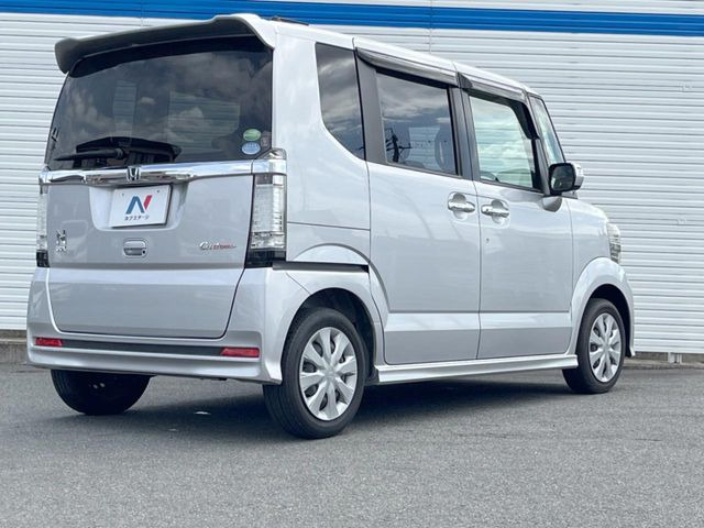 ☆全国のネクステージからお取り寄せが可能※!遠方の店舗に展示してあるクルマが気になる場合も、最寄りの店舗でご覧いただくことが可能です!是非私たちに要望をお聞かせください!※別途費用