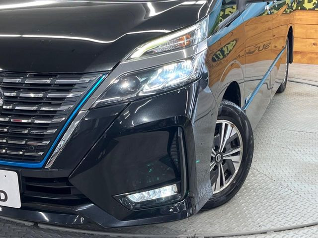 �yLED�w�b�h���C�g�z���V����ԑ��s�����ǍD�Ȏ��E���m�ۂ����S���ĉ^�]�ł��鍂�P�xLED�w�b�h���C�g�𑕔�!�_�����x�������A����d�͂��}�����Ă��܂��B