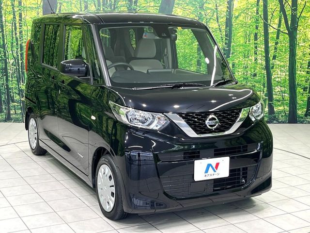 高透明度のガラス皮膜で撥水はもちろん、上質なツヤ・光沢を実現。紫外線や酸性雨から大切な愛車を保護し、色あせ・劣化を防止。「弾スプラッシュコート」、「弾プリミッサコート」からお選びいただけます。