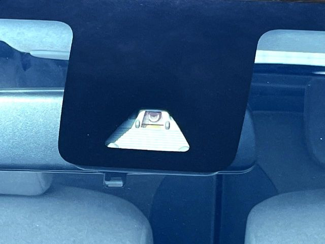 �y�X�}�[�g�A�V�X�g�z���s���ɑO���̎ԗ�����F�����A�Փ˂������Ȏ��͌x��ƃu���[�L�ŏՓˉ���Ɣ�Q�y�����A�V�X�g�B�����S�Ƀh���C�u�����y���݂��������܂��B