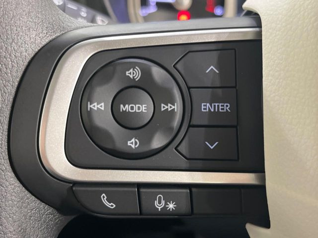 �y�X�e�A�����O�X�C�b�`�z�^�]���A�O������ڐ������炷���ƂȂ��A�I�[�f�B�I���̑��삪�\�ȕ֗��@�\!���S&���K�ȃh���C�u�����o���Ă���܂���