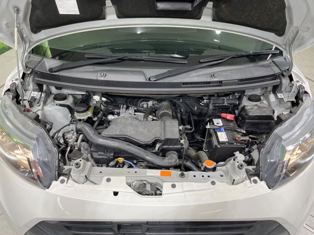 親切・丁寧な専門メカニックスタッフが応対!・車検・点検整備・事故等の修理などアフターサービスも安心。お車のカスタマイズもネクステージのサービススタッフまでご相談ください!