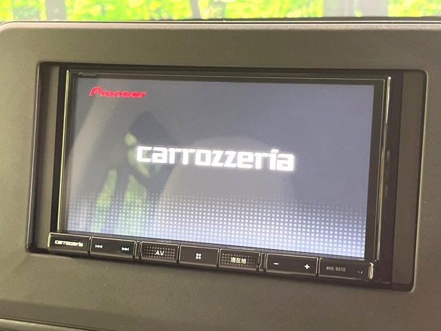 【ナビゲーション】使いやすいナビで目的地までしっかり案内してくれます。各種オーディオ再生機能も充実しており、お車の運転がさらに楽しくなります!!