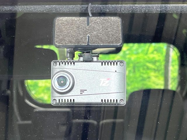 �y�h���C�u���R�[�_�[�z���S�E���S�ȃJ�[���C�t�ɕK�{�̃h���C�u���R�[�_�[�𑕔�!���s���͂������A������^�]�⎖�̂ɑ��������ۂ̏󋵂��f���ŋL�^���A����̃��X�N�ɔ����܂��B