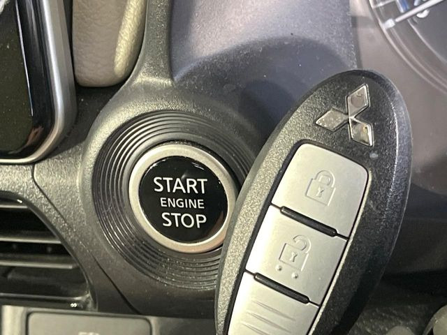 �y�X�}�[�g�L�[�z�J�o����|�P�b�g�ɓ��ꂽ�܂܂ł��h�A�̎{���E�������\�ȃX�}�[�g�L�[�𑕔��B�G���W���̃I���E�I�t�����J�M�����o���K�v����������Ƃ��Ă��֗��ł���