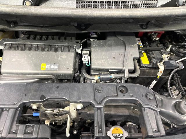 親切・丁寧な専門メカニックスタッフが応対!・車検・点検整備・事故等の修理などアフターサービスも安心。お車のカスタマイズもネクステージのサービススタッフまでご相談ください!