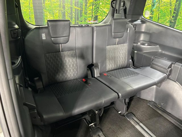 3��ڃV�[�g�͂�������ԗǍD����l�ł��������ƍ����Ē����܂��̂ŁA��l���ł̂��o���������N���N�ł��􂲉Ƒ��ŁA�C�̒m�ꂽ���ԂŁA�h���C�u�ɍs���̂��y���݂ł��ˁ�