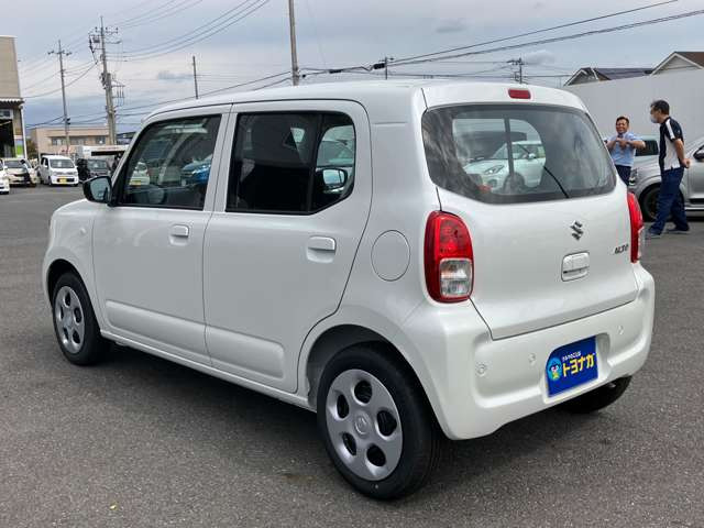 トヨナガ伊勢崎店です。装備充実でお求め安い価格!車の仕入れ会場にある何千台の中から厳選して仕入れた上質車です!車の品質、自社整備点検、自社保証と自信をもってお届けできる1台です!