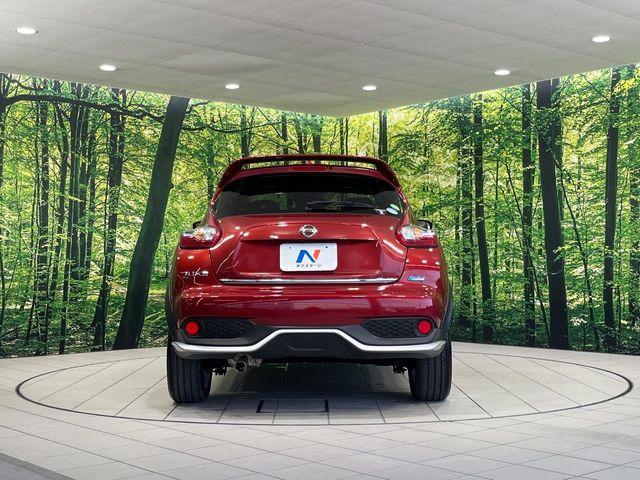 安心の最長10年・走行無制限保証(有償)をご用意。保証内容も充実はもちろん、無料点検&オイル交換や、年中無休の全国・24時間ロードサービスも付帯されておりますのでご安心下さい。