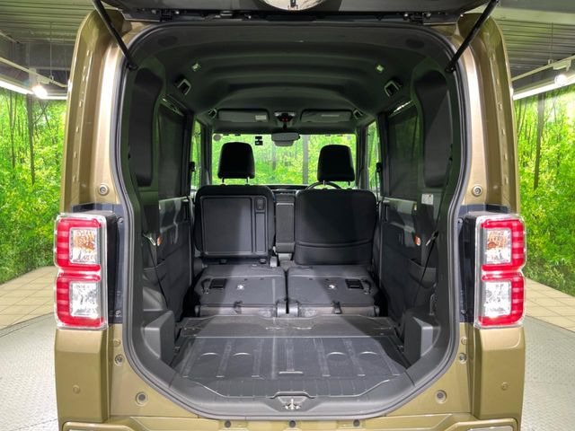 ���i�̂���������ʋ΁A���}���ɏ\���ȉ׎��X�y�[�X���m�ۂ��Ă���܂��B�Z�J���h�V�[�g��|���ƁA�傫�ȉו��̐ύڂ��\�ł���