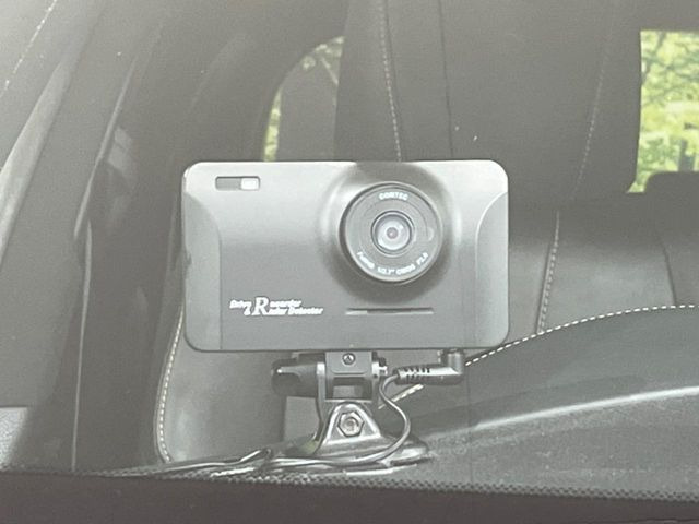 �y�h���C�u���R�[�_�[�z���S�E���S�ȃJ�[���C�t�ɕK�{�̃h���C�u���R�[�_�[�𑕔�!���s���͂������A������^�]�⎖�̂ɑ��������ۂ̏󋵂��f���ŋL�^���A����̃��X�N�ɔ����܂��B