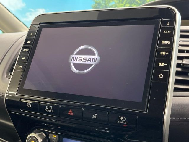 �y����10�C���`�i�r�z�l�C�̏����i�r�𑕔��B�I�[�f�B�I�@�\���[�����Ă���ABluetooth�ڑ�����΂������̃X�}�z��MP3�v���C���[�̉��y���Đ��\!�����̉^�]������Ɋy�����Ȃ�܂�!!