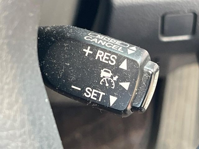 �y���[�_�[�N���[�Y�R���g���[���z�������H�ł̒��������s���y��!!�����ő��x��ۂN���[�Y�R���g���[�����A�Փˌy���V�X�e���ƘA�g���A�O���̎ԗ������m���ĎԊԂ�ۂ悤�ɑ��x���߂��Ă���܂�!!