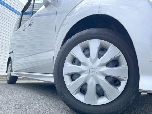 【純正スチールホイール】ネクステージでは『社外アルミホイール』も好評発売中!有名ブランドからお値打ちなアルミまで幅広くご提案致します♪スタッドレスタイヤも取り扱っておりますのでお任せ下さい!