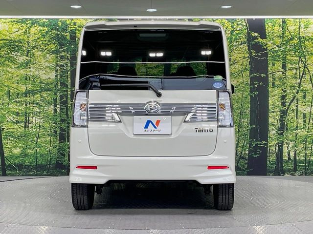 安心の最長10年・走行無制限保証(有償)をご用意。保証内容も充実はもちろん、無料点検&オイル交換や、年中無休の全国・24時間ロードサービスも付帯されておりますのでご安心下さい。