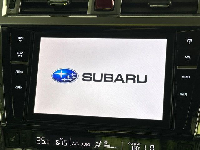 【純正ナビ】人気の純正ナビを装備。オーディオ機能も充実しており、Bluetooth接続すればお持ちのスマホやMP3プレイヤーの音楽を再生可能!毎日の運転がさらに楽しくなります!!