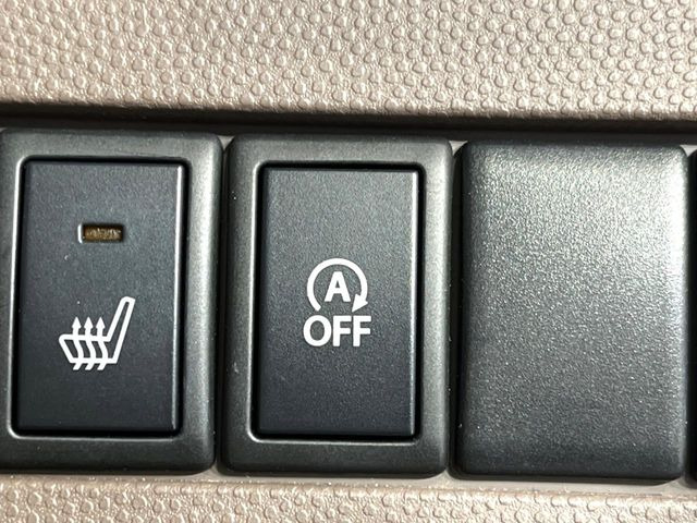 �y�A�C�h�����O�X�g�b�v�z�ԐM����a�؂Œ�Ԃ����ۂɃG���W�����~���A���ʂȔR���̏����}���܂��B�R��������ی�ɂȂ���@�\��G���W���̓u���[�L�𗣂��΍Ďn�����܂��B