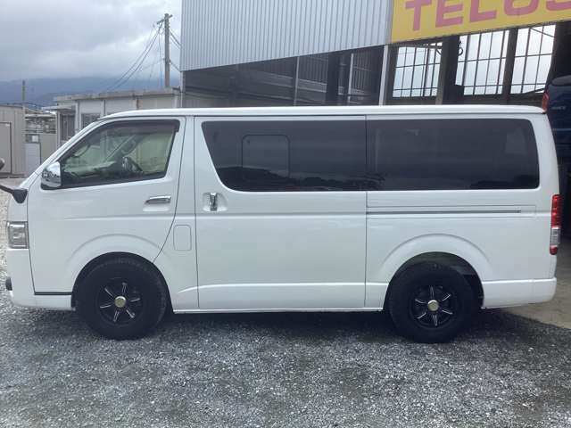 �C�[�W�[�N���[�U�[!