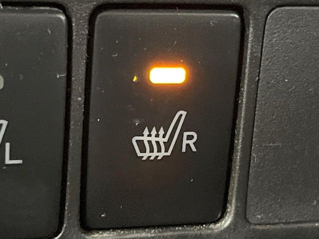 �y�V�[�g�q�[�^�[�z�������ɏd�󂷂�V�[�g�q�[�^�[!�G�A�R����葁�����܂��Ă����̂Ŋ�����̐l�����S�ł��ˁ�G�A�R���̉����͊������邩����A�Ƃ������ɂ����������߂ł��B