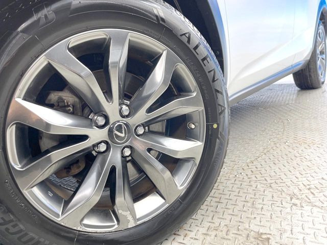 �y����18�C���`�A���~�z�C�[���z�O�ςɃ}�b�`���������A���~�z�C�[���𑕒����Ă���܂��B�e��ЊO�A���~�z�C�[����A�X�^�b�h���X�^�C�����戵�����Ă���܂��B���񂲑��k����������