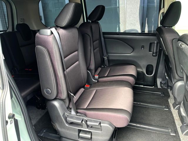 �L�X�Ƃ���2��ڃV�[�g�͋��Z���������A���S�n�����K!�F�B��Ƒ��Ƃ̂��o�����ɂ҂�����ł��B�x�r�[�V�[�g��`���C���h�V�[�g�g�p�������K�ɂ��߂�������������\���ȋ�Ԃ��m�ۂ��Ă��܂��B