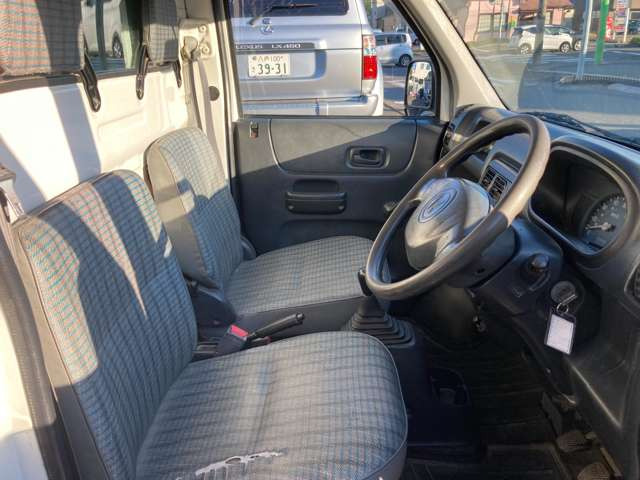 �f�ڎʐ^�ȊO�ɂ��A�C�ɂȂ�ӏ����������܂�����A���C�y�ɂ��₢���킹��������!