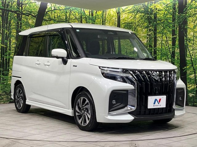 高透明度のガラス皮膜で撥水はもちろん、上質なツヤ・光沢を実現。紫外線や酸性雨から大切な愛車を保護し、色あせ・劣化を防止。「弾スプラッシュコート」、「弾プリミッサコート」からお選びいただけます。