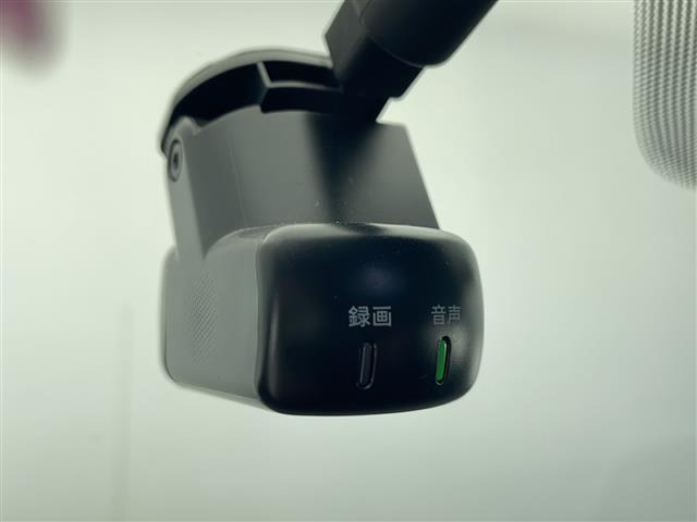 アウトランダーPHEV 2.4 P 4WD