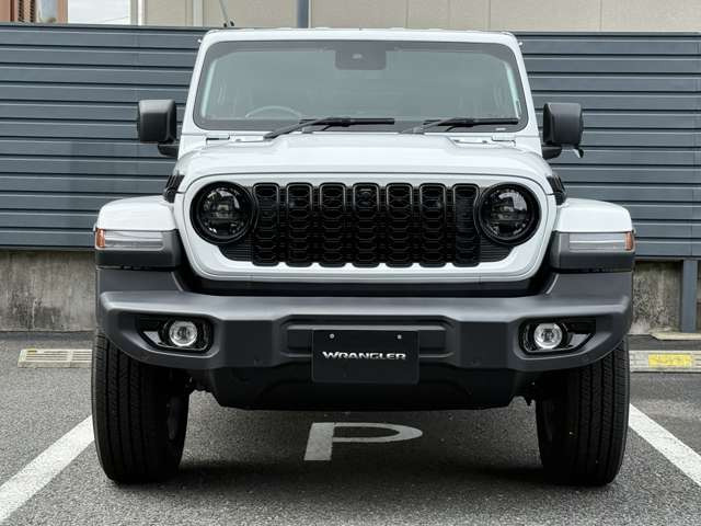 ラングラーアンリミテッド サハラ 4WD