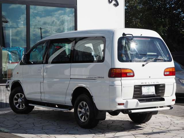 �ЊO�̃I�v�V�����AHDD�i�r��ETC�A�G�A����18�C���`AW�Ȃǂ̃I�v�V���������p�Ӓv���܂�!���Ȃ������̈�������`�������Ē����܂���